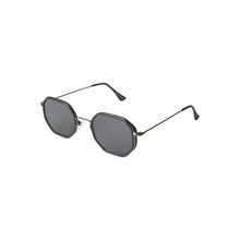 Load image into Gallery viewer, Texa - Black / Smoke