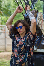 Load image into Gallery viewer, Teye - Black / Blue