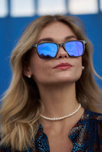 Load image into Gallery viewer, Teye - Black / Blue