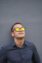 Load image into Gallery viewer, Teye - Black / Gold