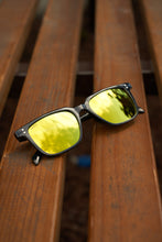 Load image into Gallery viewer, Teye - Black / Gold