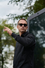 Load image into Gallery viewer, Teye - Black / Smoke