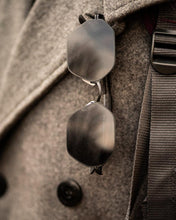 Load image into Gallery viewer, Hexa - Black / Smoke