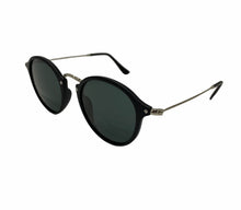 Load image into Gallery viewer, IT - Black / Smoke