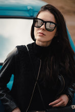 Load image into Gallery viewer, Kuwait - Black / Silver