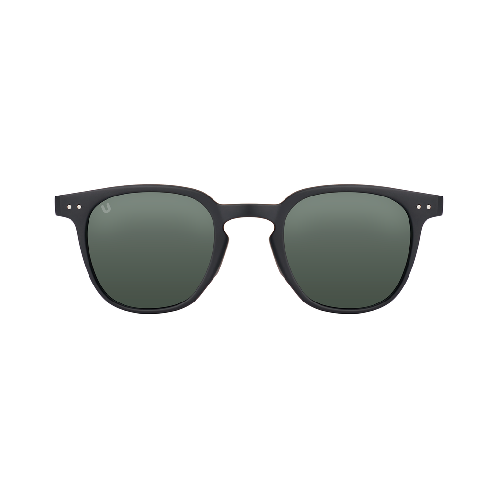 Cade - Black / Light Smoke