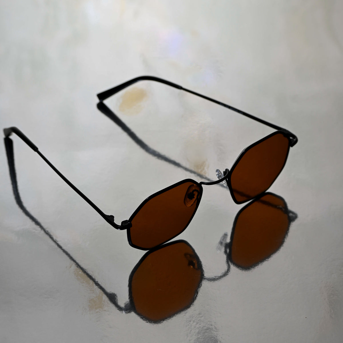 Dex - Matte Black / Brown