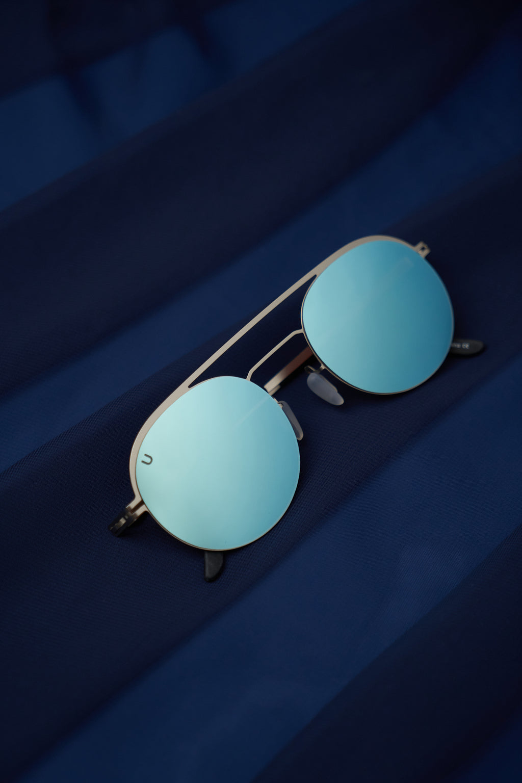 Corbin - Silver / Blue