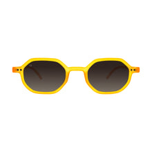 Load image into Gallery viewer, Axel - Transparent Yellow / Light Smoke
