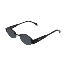 Load image into Gallery viewer, Dona - Black / Smoke
