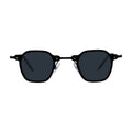 Betty - Shiny Black / Smoke