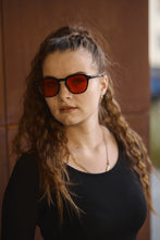 Load image into Gallery viewer, Ace - Black / Red
