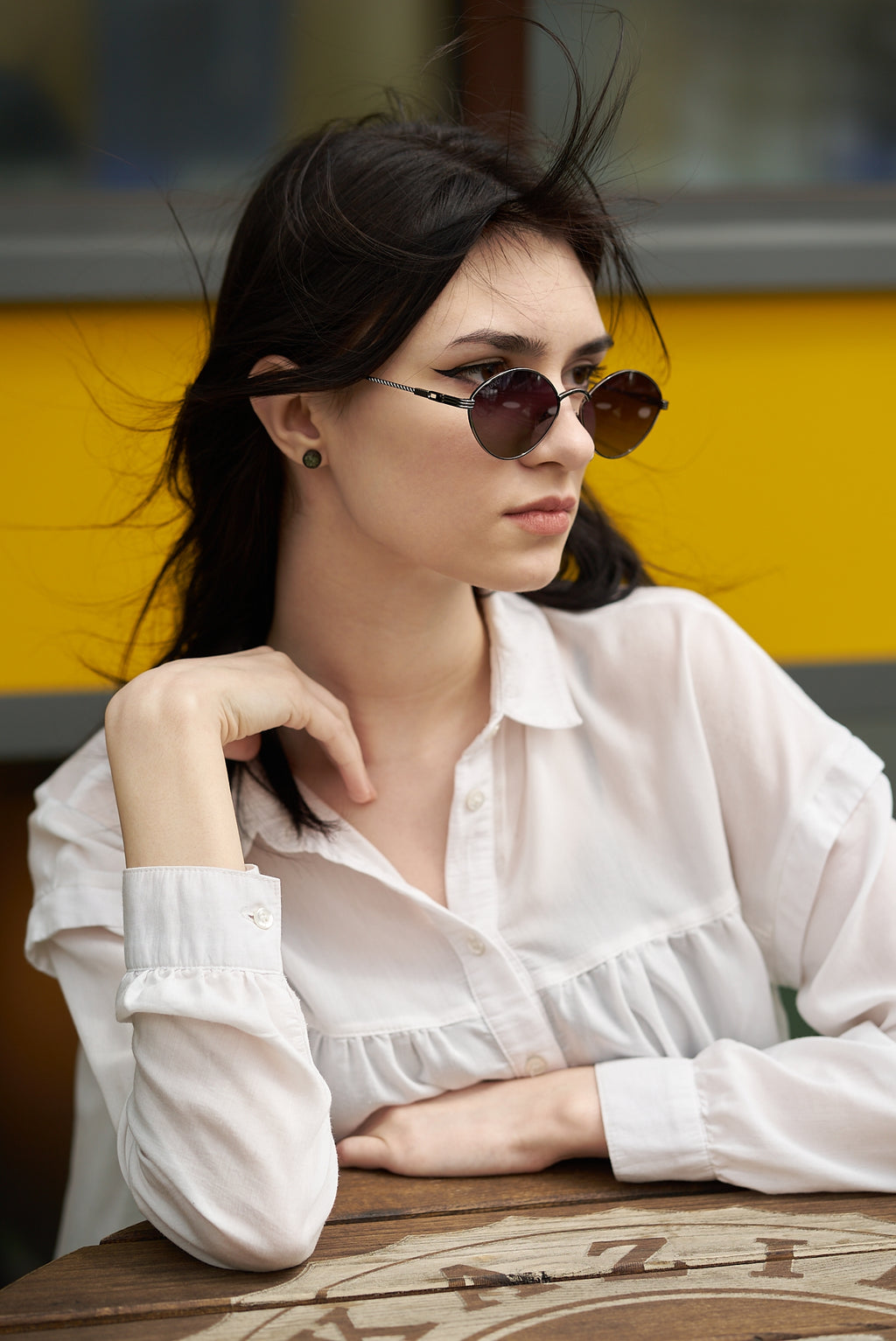 Aura - Matt / Light Brown