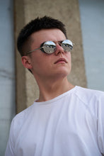 Load image into Gallery viewer, Canal - Silver / Silver Mirror
