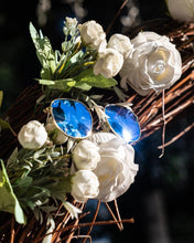 Load image into Gallery viewer, Eternally - Gold / Blue
