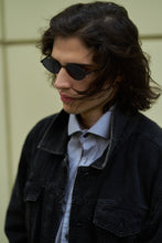 Load image into Gallery viewer, Hipster - Black / Smoke
