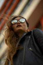 Load image into Gallery viewer, Hala - Black / Silver Mirror
