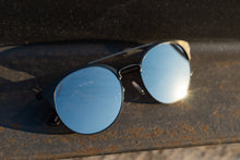 Load image into Gallery viewer, Hala - Black / Silver Mirror
