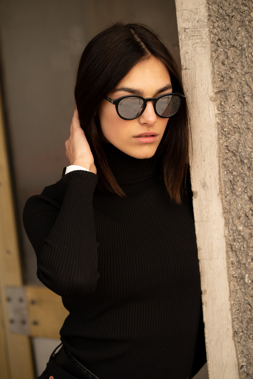 Osaka - Black / Silver