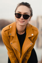 Load image into Gallery viewer, Osaka - Black / Smoke
