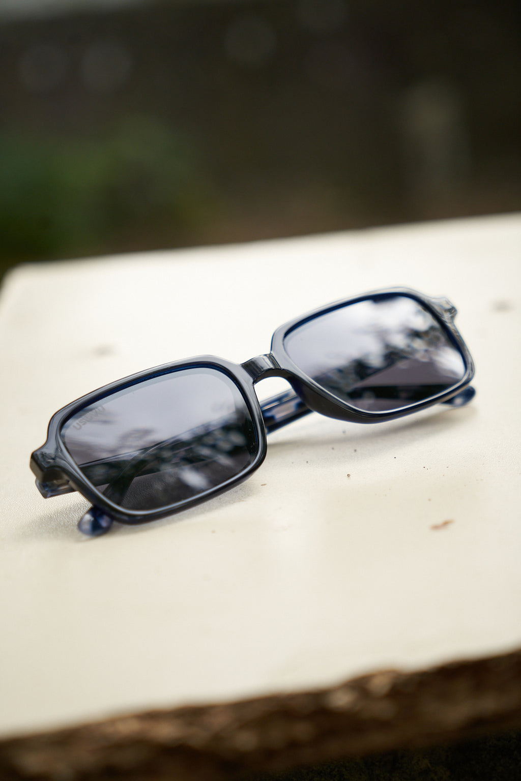 Retro - Black Blue Tortoise / Blue