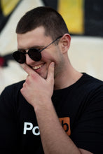 Load image into Gallery viewer, Showy - Black / Smoke
