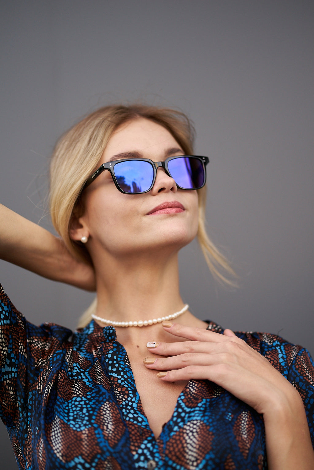 Teye - Black / Blue
