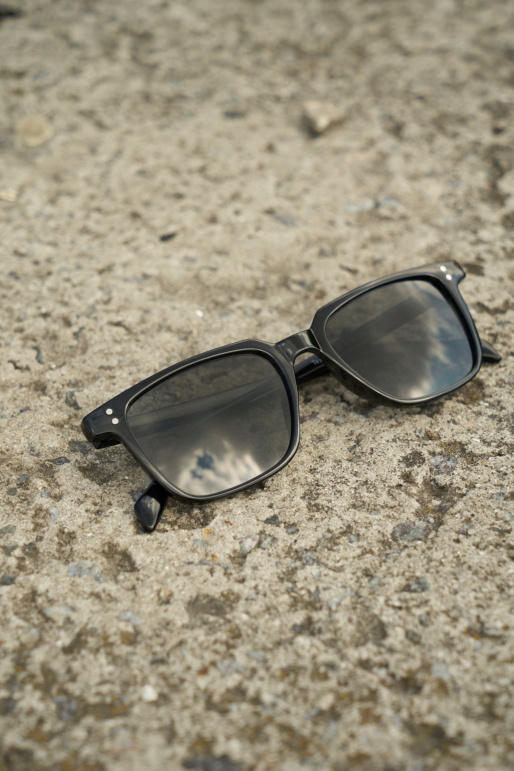 Teye - Black / Smoke