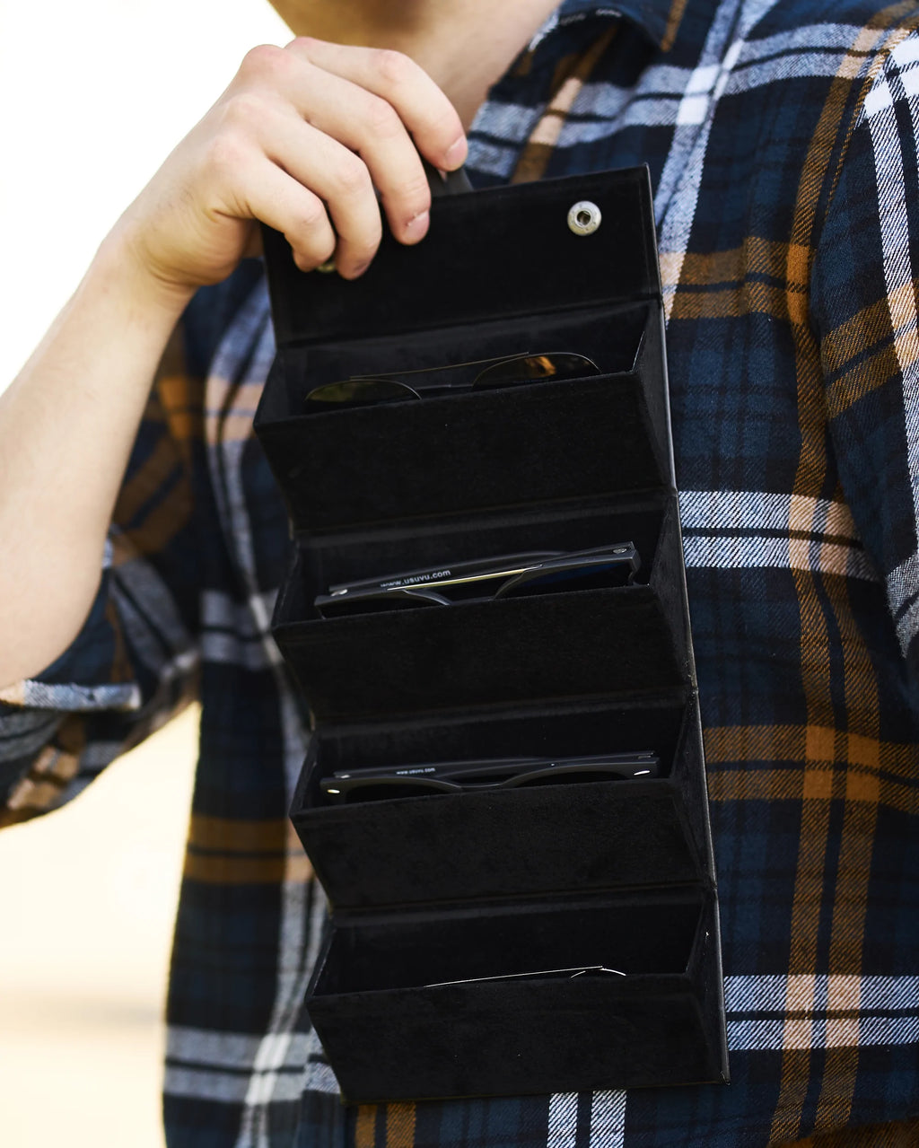 SUNGLASSES BOX